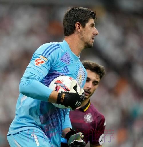 复出即巅峰!库尔图瓦伤愈复出后4场比赛一球未失 复出即巅峰!库尔图瓦伤愈复出后4场比赛一球未失